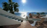 Fil Franck Tours - Hotels in Santorini - SUNROCKS HOTEL